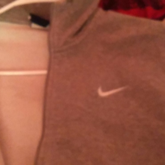 Nike jacket - Picture 3 of 4